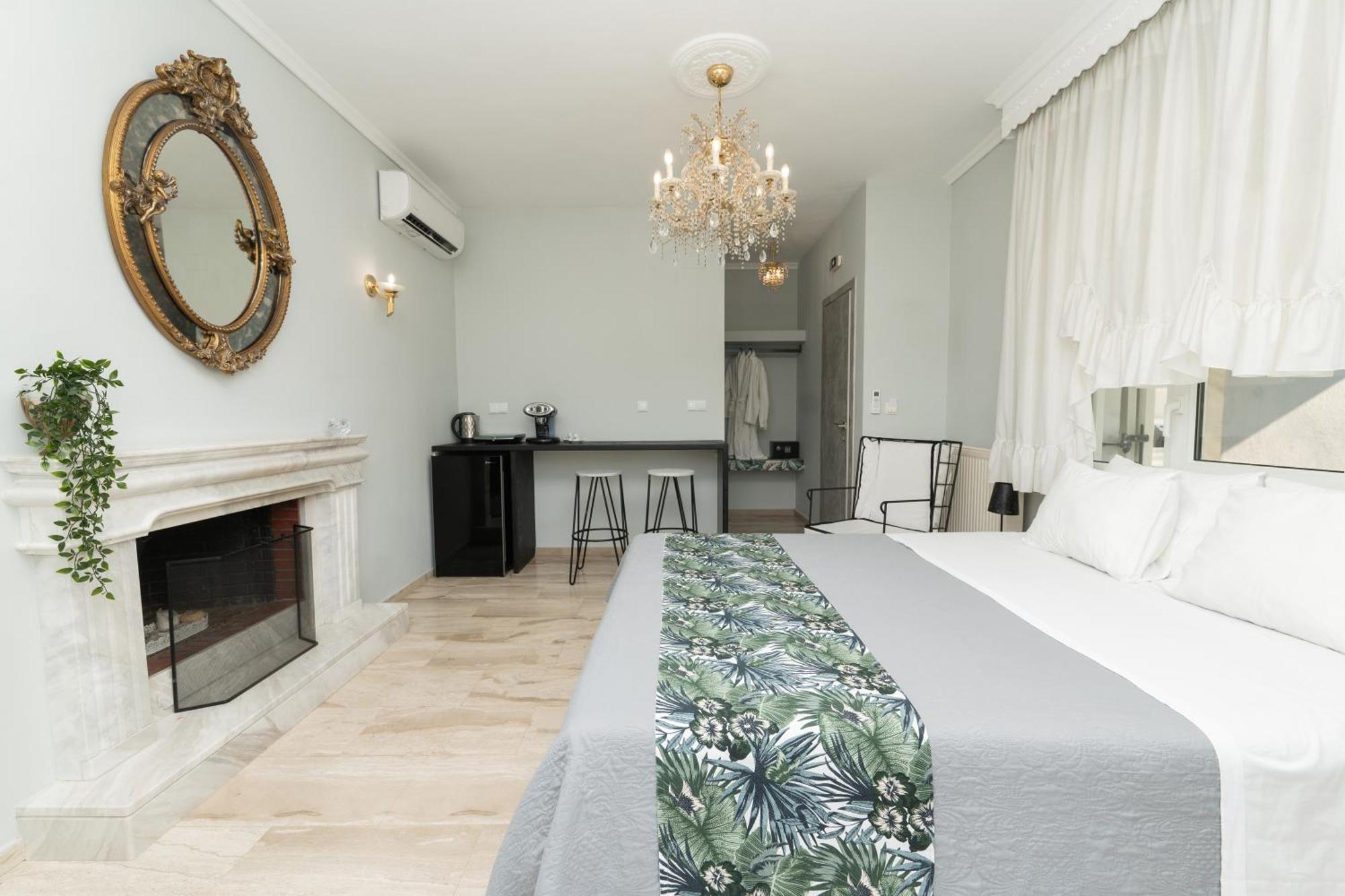 Glykanisos Suites Néa Péramos Eksteriør billede